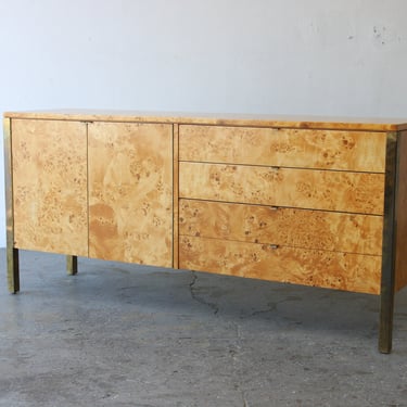 Stunning Tomlinson Postmodern Mid Century Olive Burl Wood & Brass Credenza 