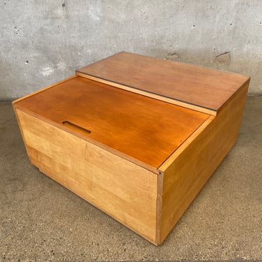 Rare 1960s Brown Saltman Corner Table With Strorage By John Keal