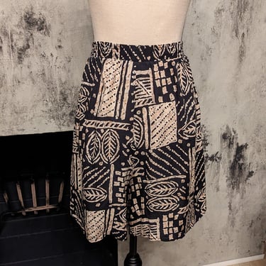 Vintage Tribal Pattern High Waisted Shorts 