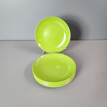 One Green Texasware Bread Plate / Multiples Available 