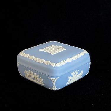 Vintage Wedgwood Blue & White Jasperware SQUARE Trinket Box w Lid Neoclassical Scenes England English Porcelain Jasper Ware 