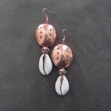 Mid century modern brutalist copper cowrie shell earring 