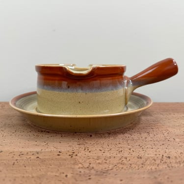 Mikasa Potter's Art Country Cabin Gravy Boat & Underplate | Ben Seibel | Japan 