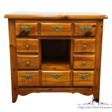LINK TAYLOR Pilgrim Pine Collection Rustic Country French 25" Accent Chairside Chest / End Table 