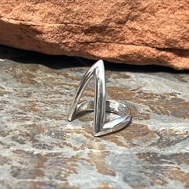 Delfino ~ Vintage Taxco Sterling Silver Pointed Finger Tip Ring - Size 2.5 