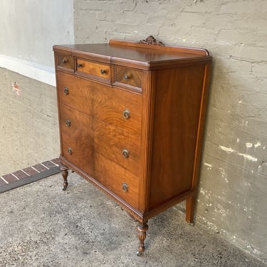 Art Deco Chest of Drawers