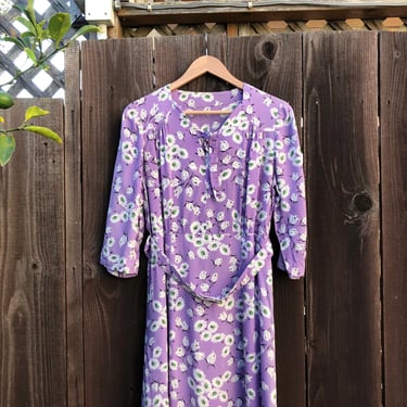 1940s cold rayon dress . vintage 40s purple floral dress . size large 