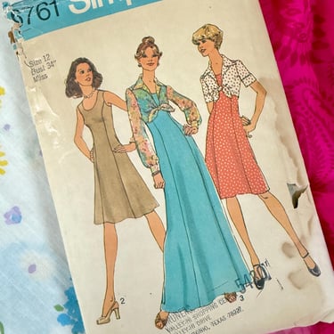 Vintage Sewing Pattern, 70s, Tank Dress, Tie Front Top, Layered Look Dress, Complete with Instructions, Simplicity 6761 