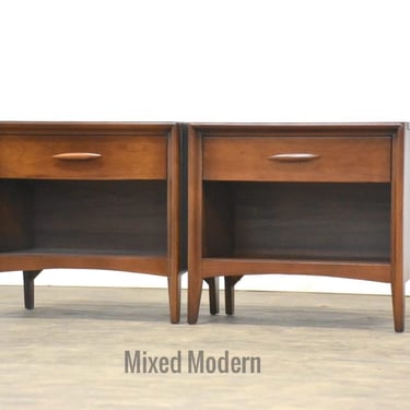 Walnut Nightstands by Broyhill Emphasis - A Pair 