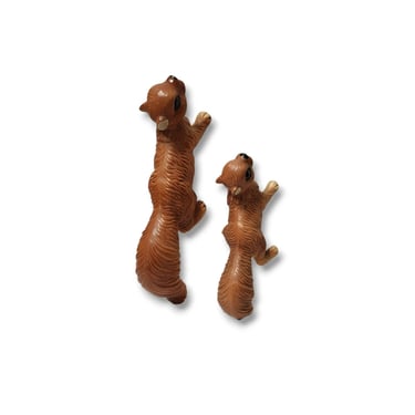 Vintage Wall Climbing Squirrels, Indoor Outdoor Momma & Baby Brown Tree Squirrel, Mid Century Wall Hanging, Wall Mount or Table Top, Japan 