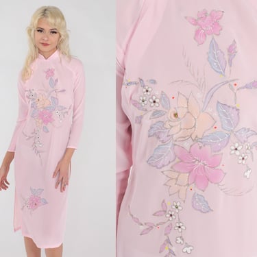 Ao Dai Dress 70s Sheer Pink Floral Midi Dress Glitter Flower Print Cheongsam High Side Slit Vietnamese Asian Shift Vintage 1970s 2xs xxs 
