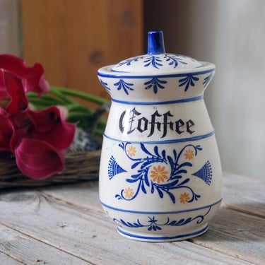 Vintage Blue Onion coffee canister / Royal Sealy Heritage canister / ironstone canister / rustic farm decor / cottage kitchen / floral jar 