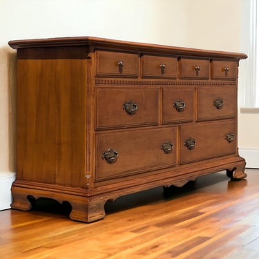 Ethan Allen Dresser and Mirror, Early American, Colonial, Solid Wood, Maple and Birch, Sideboard, Credenza, 9 Drawers 