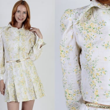 70s Dagger Butterfly Collar Floral Mini Dress, Kick Pleat Mod Micro Frock, All Over Print Short Sundress 