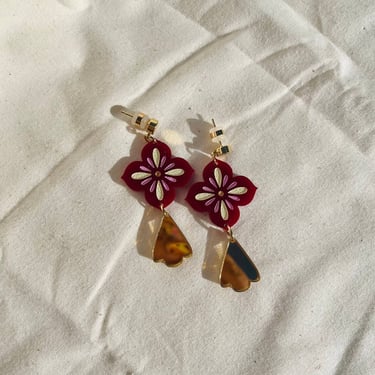 Folk Flower Earrings in Red