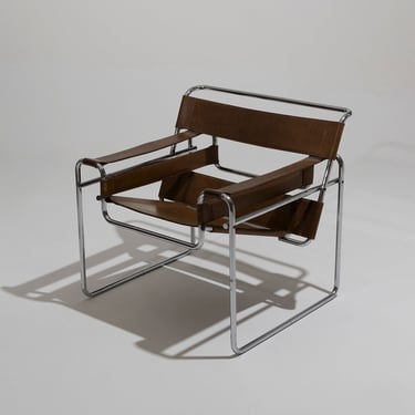 FAUTEUIL WASSILY EN CUIR COGNAC, MARCEL BREUER, 1930s