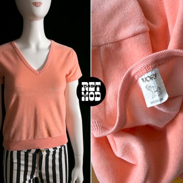Cute Vintage 70s 80s Pastel Peach Velour Short Sleeve Top with V-Neck 