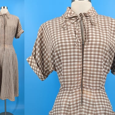Vintage 40s Brown Gingham Zip Front House Dress - Forties Medium Short Sleeve Shirtwaist Day Dress - 1940's Hostess Dress 