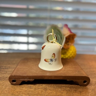 Limoges Bell – Pretty and Delicate with Butterflies and Gilt 