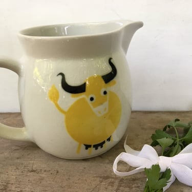 Vintage Arabia Pitcher With Yellow Cow/Bull, Made In Finland, Small Pitcher, White And Yellow, 4"Tall, Heluna Series 