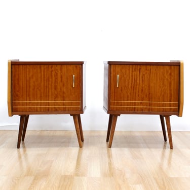 Mid Century Italian Marino Lacquered Maple and Sycamore Nightstands 
