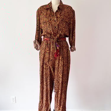 SIZE M/L 1990s Leopard Print Jumpsuit by SK & Company - 90s Long Sleeve Wide Leg Jumpsuit / Belted Cheetah Print 