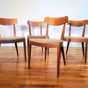 Mid Century Kipp Stewart for Drexel Set of Four Dining Chairs 