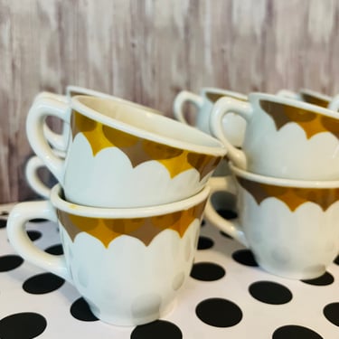Jackson China Falls Creek PA Restaurant Ware Teacups Coffee Mugs Very Unique Geometric Design 2 Sets Available 
