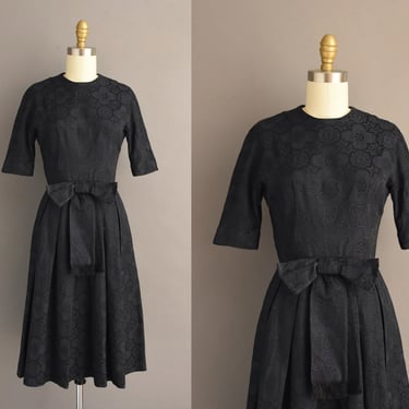 1950s vintage dress | Classic Black Floral Embossed Cocktail Party Dress | XS 