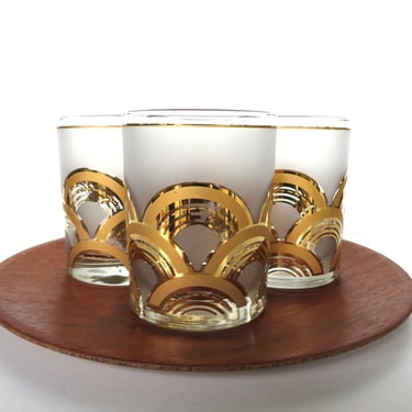 Set Of 4 Culver Gold Double Old Fashion Bar Glasses, Cloud Pattern Frosted Glass and 22kt Gold Lowball Glasses 
