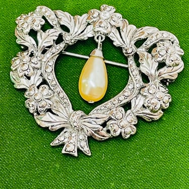 Silver Floral Wreath Pin with Pearl Dangle
