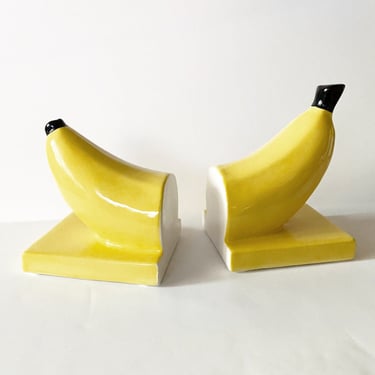 Banana Bookends 