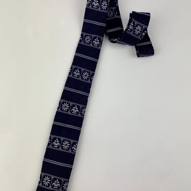 Early 1960's Tie -  Square-end - Narrow Width - Horizontal Design - Deep Purplish Black & Silver 