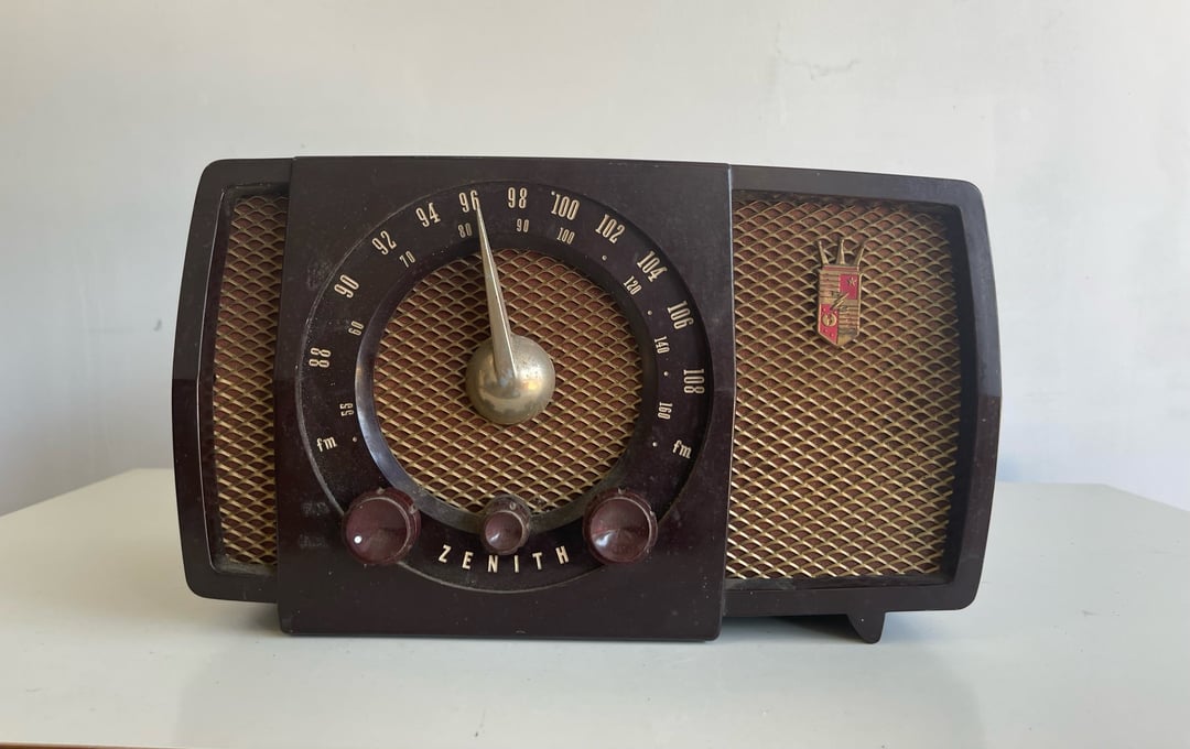 Zenith Radio | Sunbeam Vintage | Highland Park - Los Angeles, CA