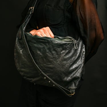 Artu Black Leather Crossbody Bag