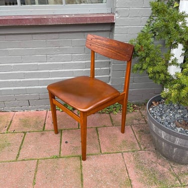 Vintage mcm danish style chair brown vinyl seat vgc 