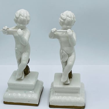 Vintage (2) White Porcelain Statuette Figurines of Boys playing a Flute from Italy 7" tall - Chip Free 