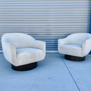 Mid Century Barrel Lounge Chairs Styled After Milo Baughman 