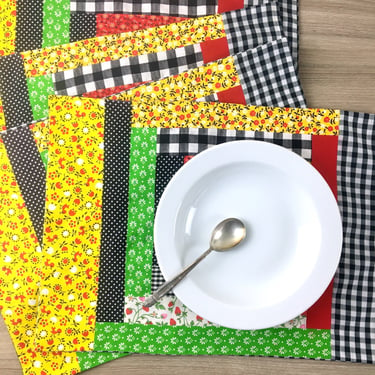Patchwork and gingham placemats - set of 4 - 1970s vintage table linens 