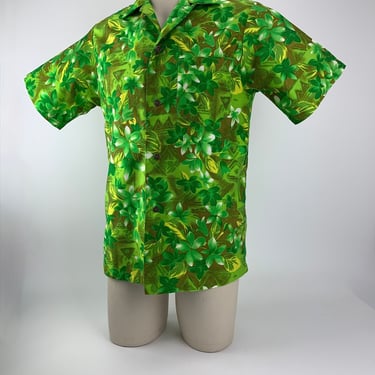 1960's Hawaiian Shirt - All Polished Cotton Fabric - Green Orchids - Metal Buttons - Loop Collar - Men's Size Small 
