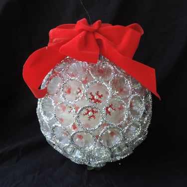vintage kissing ball 1960s glitter cup mistletoe hanging Christmas decoration 
