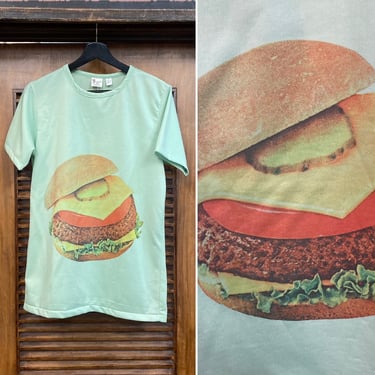 Vintage 1970’s Cheeseburger Photoprint Glam Disco Pop Art Shirt, 70’s T Shirt, 70’s Tee Shirt, Vintage Clothing 
