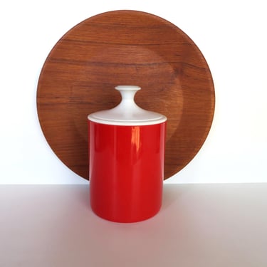 Vintage 80s Plastic Red and White Lidded Canister, Mod Desk/Kitchen Organizer 