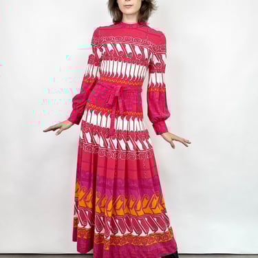 Fuchsia Fever 60's Maxi Dress