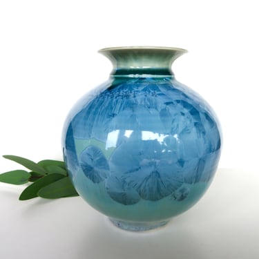 1990s Studio Ceramic Crystalline Vase by Don Donovan, Oregon Pottery Hand Thrown Blue On Blue Vase 