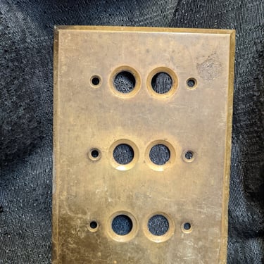 3 Bank Brass Push Button Electrical Face Plate