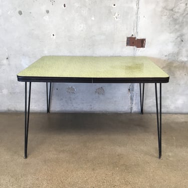 Mid Century Modern Formica Table & Set of 4 Chairs