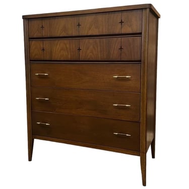 Free Shipping Within Continental US - Vintage Mid Century Modern 5 Drawer Walnut Wood Dresser by Broyhill with Signature Star Inlays 