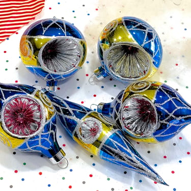 VINTAGE: 5pcs - Hand Blown Indent Glass Ornaments - Glittered Ornaments - Christmas 