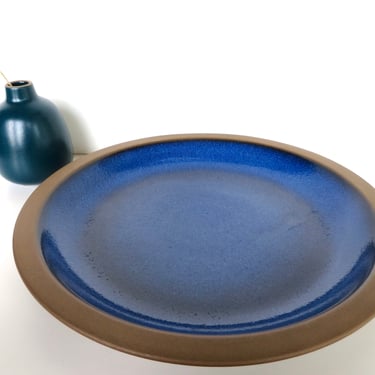 Heath Ceramics 11 1/4" Moonstone and Nutmeg Dinner Plate, Single Edith Heath Rim Line Plate 